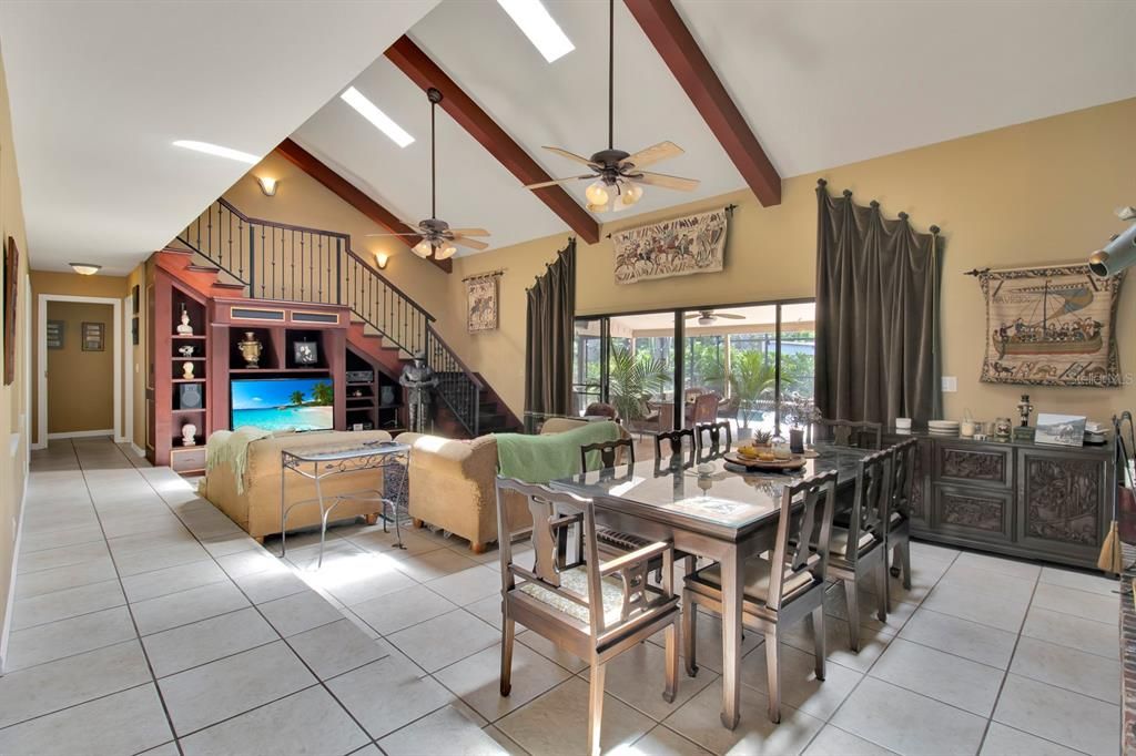 Dining room, Interior, Living room, Wooden Beams