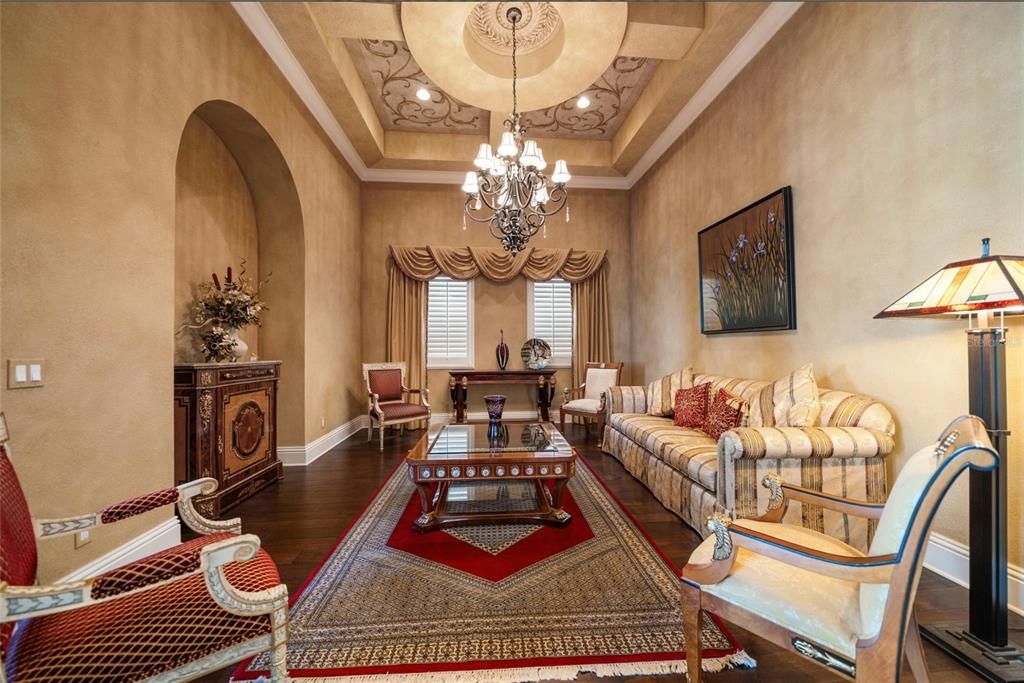 Chandelier, Dining room, Interior, Living room, Recessed Lighting, Wood Texture Flooring