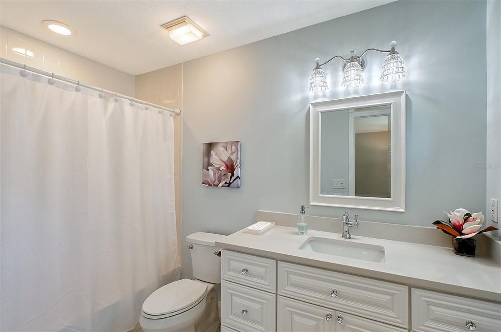 Bathroom, Interior, Recessed Lighting