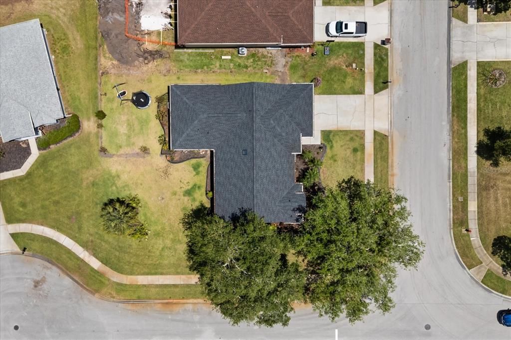 Exterior, Drone