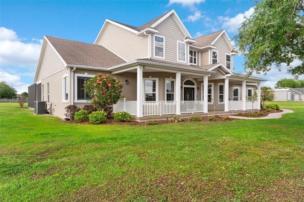 Backyard, Exterior, Facade, Farmhouse
