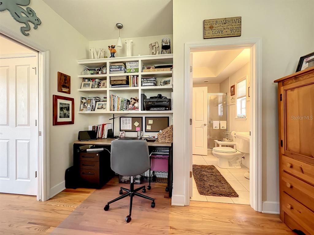 Bathroom, Home Office, Interior, Wood Texture Flooring