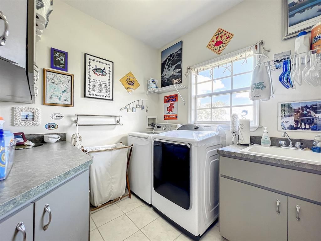 Interior, Washer