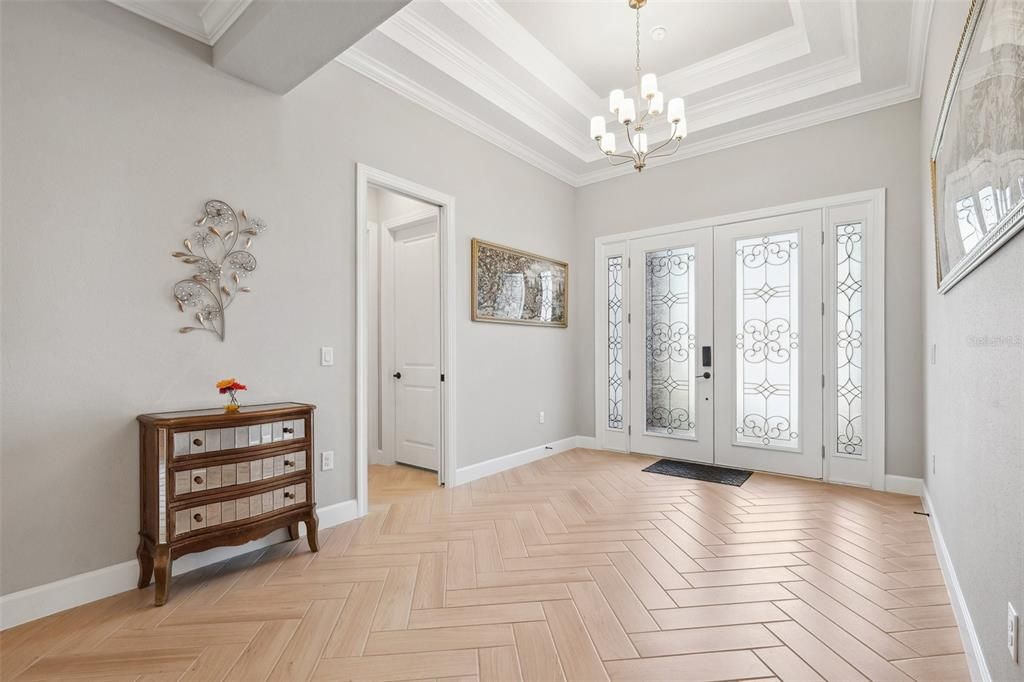 Chandelier, Interior, Wood Texture Flooring