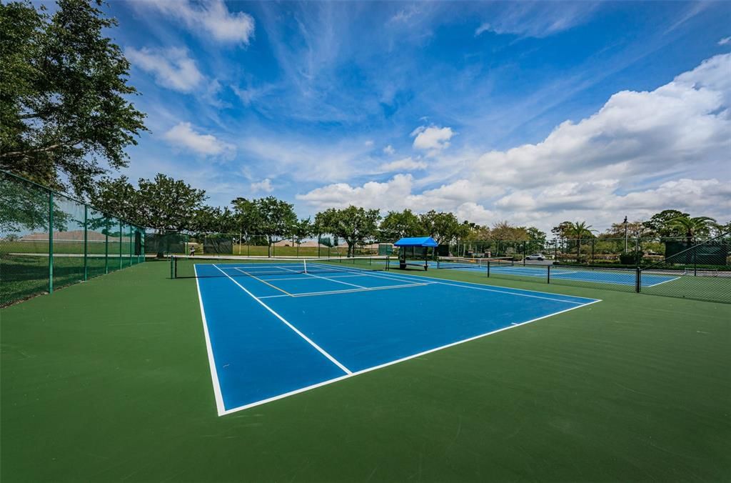 Exterior, Tennis Courts