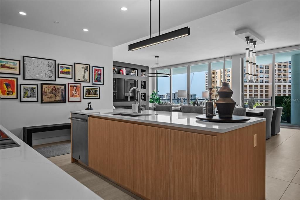 Dining room, Interior, Kitchen, Pendant Lights, Recessed Lighting