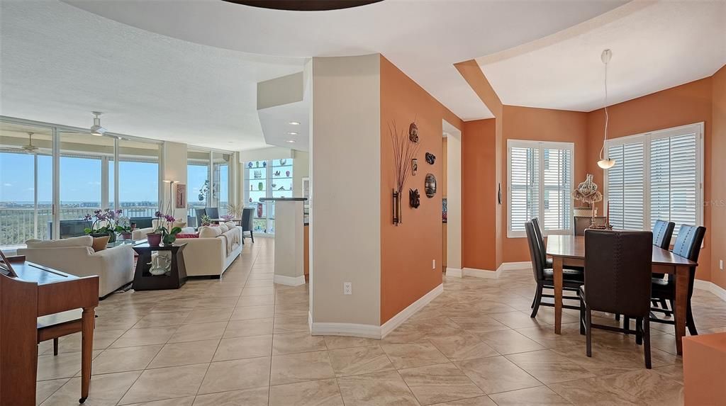 Dining room, Interior, Living room, Pendant Lights, Recessed Lighting