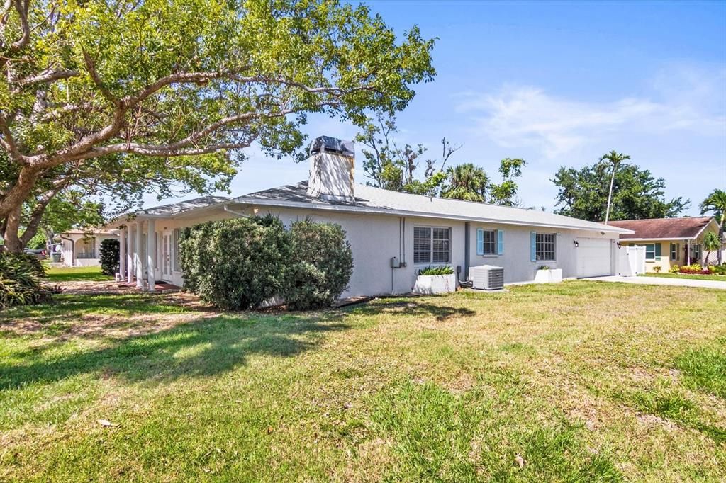 Backyard, Exterior