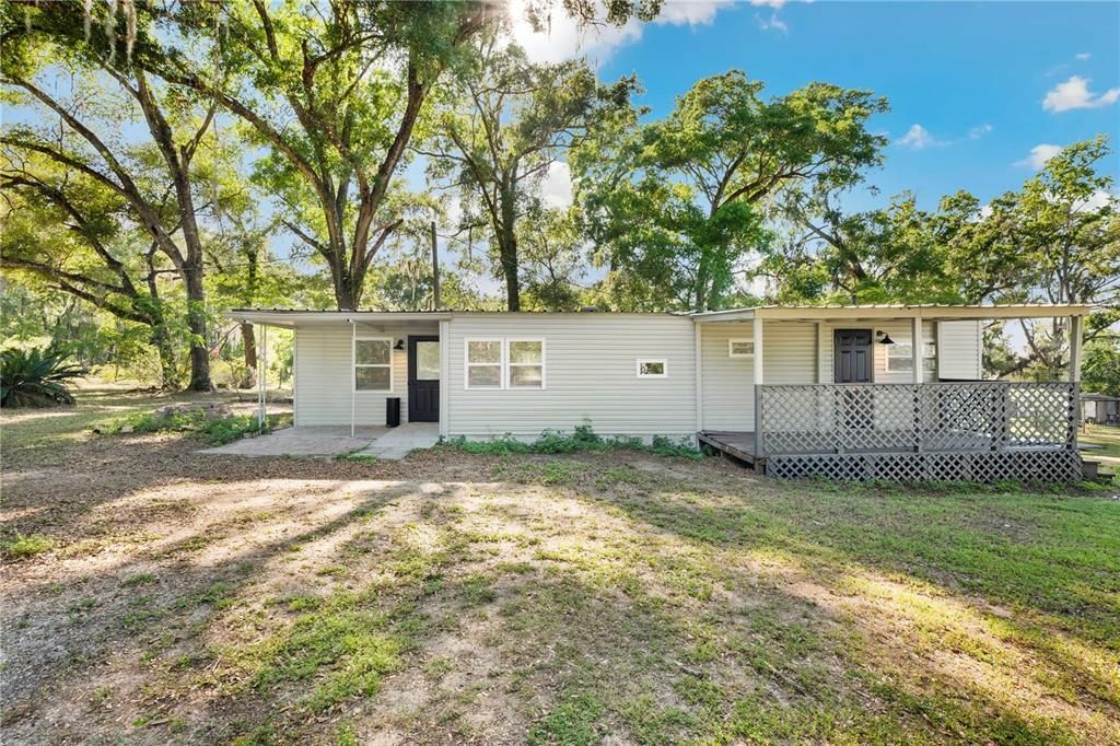 Backyard, Exterior