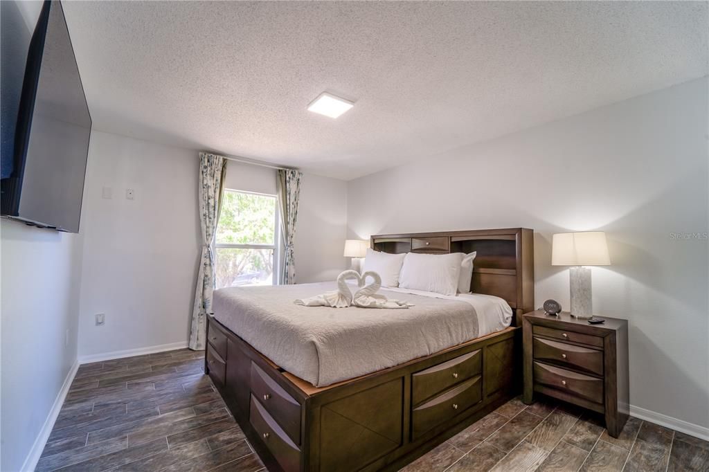 Bedroom, Interior, Recessed Lighting, Wood Texture Flooring