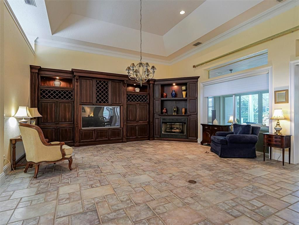 Chandelier, Fireplace, Interior, Pendant Lights, Recessed Lighting