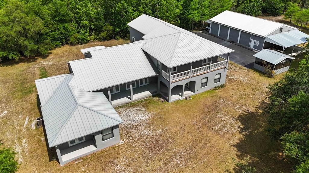 Exterior, Drone