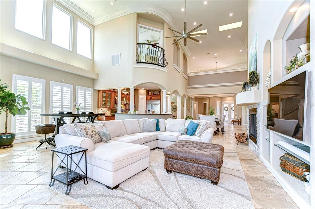 Fireplace, Interior, Living room, Pendant Lights, Recessed Lighting