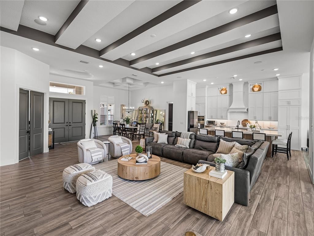 Dining room, Interior, Kitchen, Living room, Pendant Lights, Recessed Lighting, Stainless Steel Appliances, Wood Texture Flooring