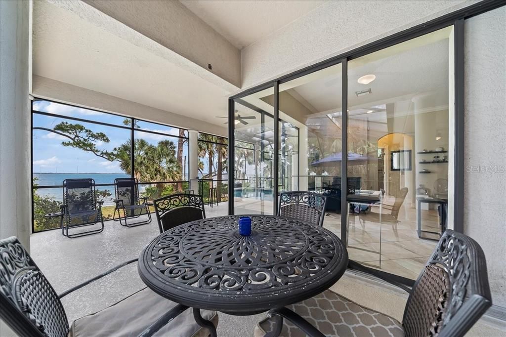 Dining room, Interior, Sun Room, Water