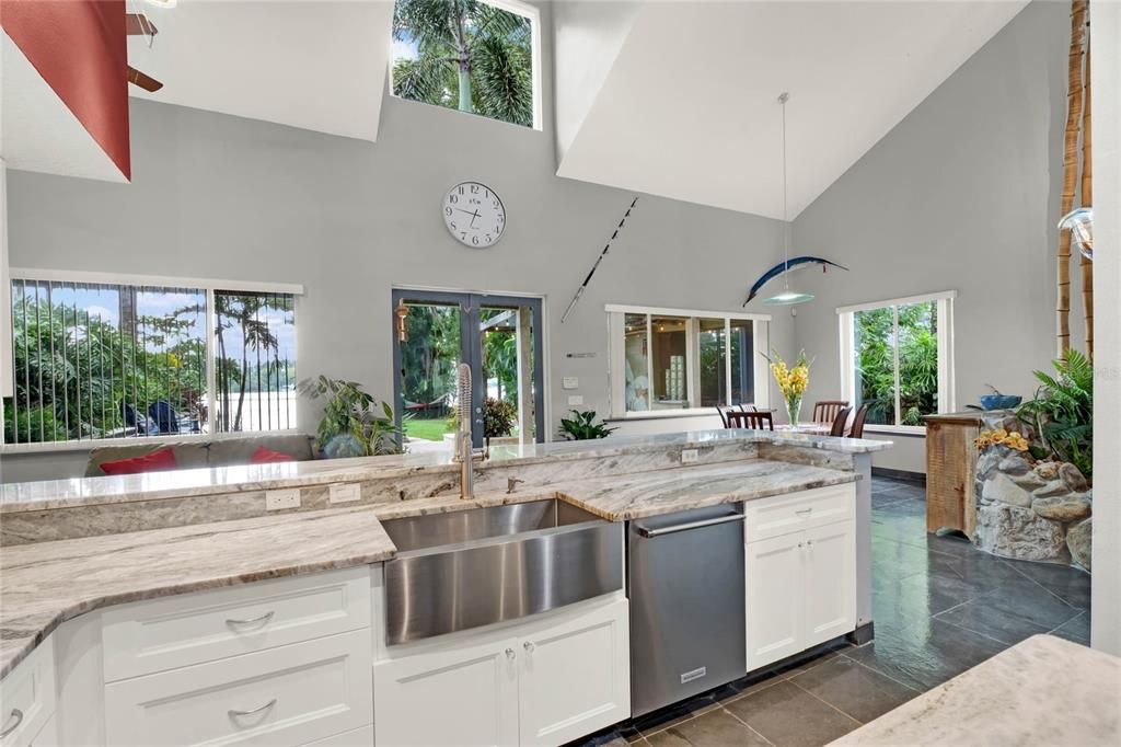 Dining room, Interior, Kitchen, Pendant Lights, Stainless Steel Appliances