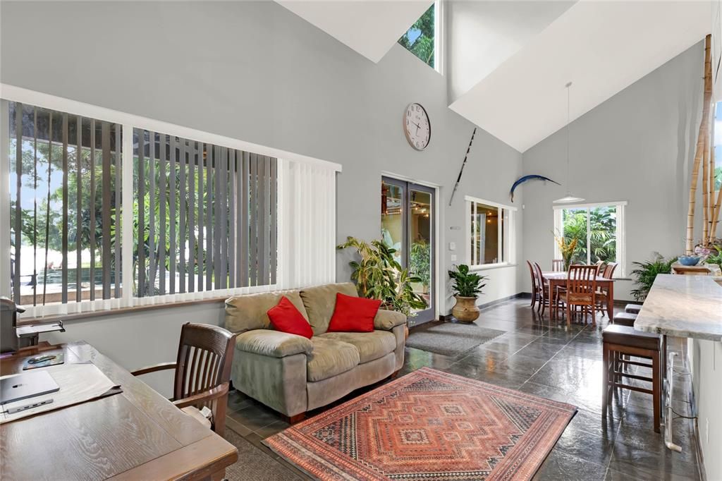 Dining room, Interior, Pendant Lights