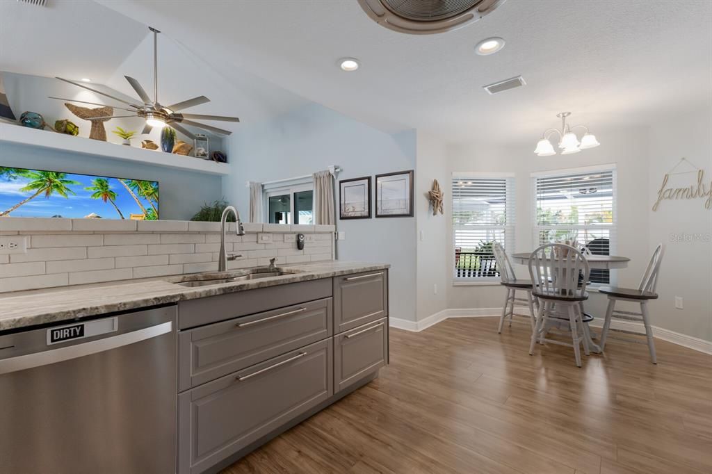 Dining room, Interior, Kitchen, Recessed Lighting, Wood Texture Flooring