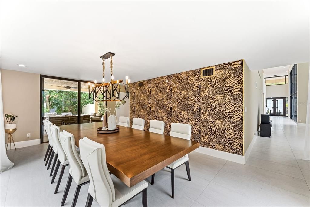 Chandelier, Dining room, Interior, Recessed Lighting