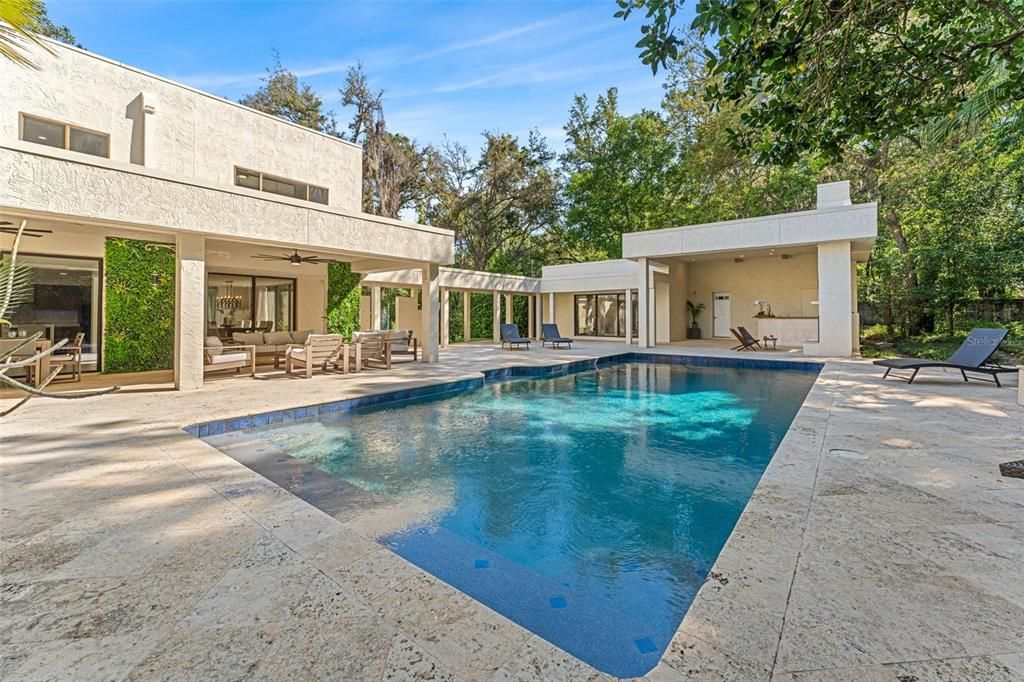 Exterior, Pool