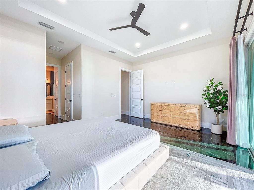 Bedroom, Interior, Recessed Lighting