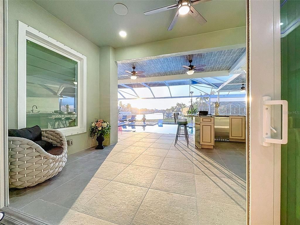 Interior, Recessed Lighting, Sun Room