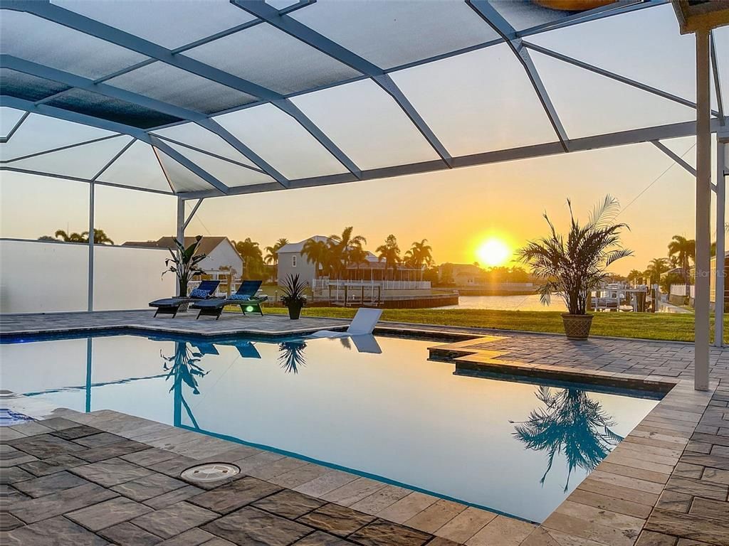 Glass Ceilings, Interior, Pool, Sun Room, Water