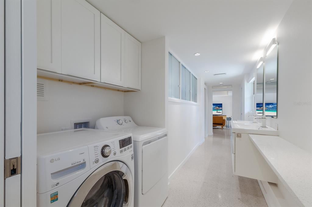Interior, Recessed Lighting, Washer