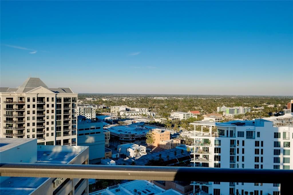 Exterior, Other, Skyline