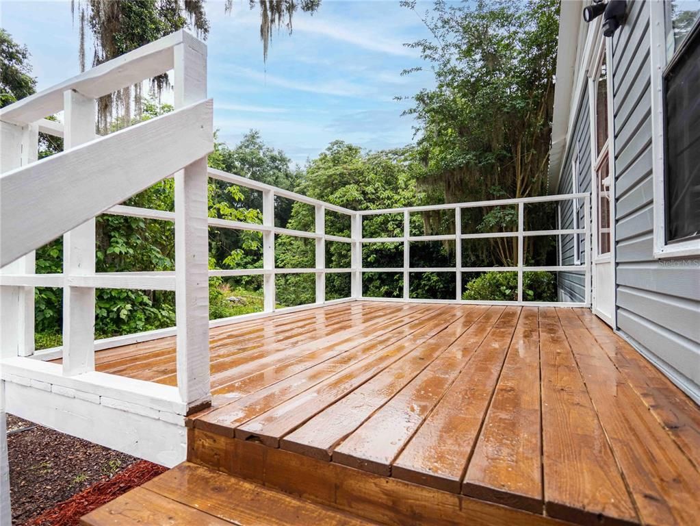 Exterior, Wood Texture Flooring