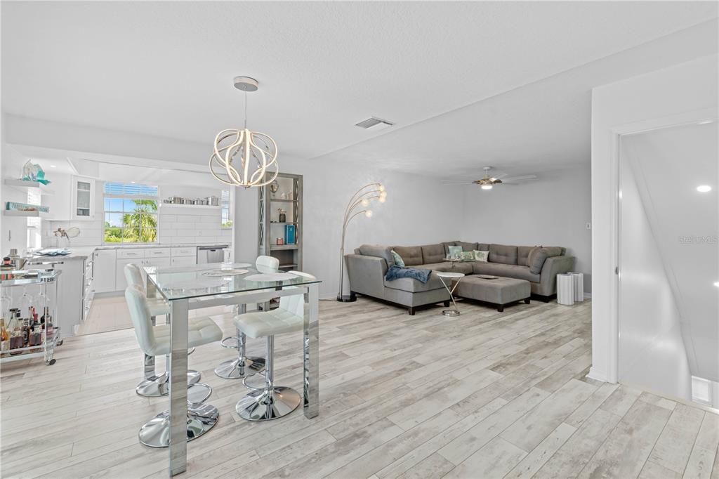Dining room, Interior, Kitchen, Living room, Pendant Lights, Recessed Lighting, Wood Texture Flooring