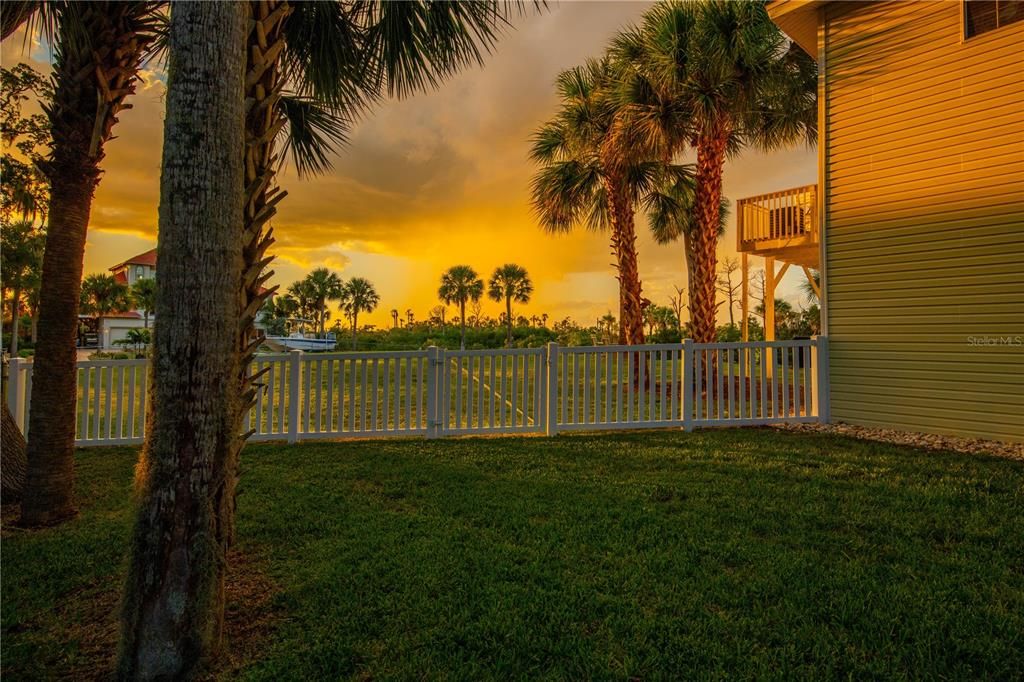 Backyard, Exterior
