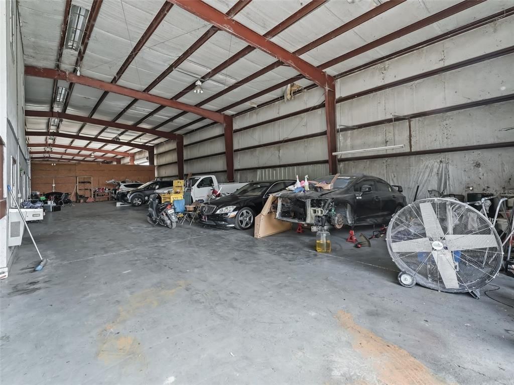 Garage, Interior