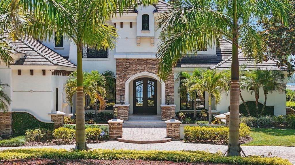 Exterior, Facade, Brick Facade, Spanish Mediterranean