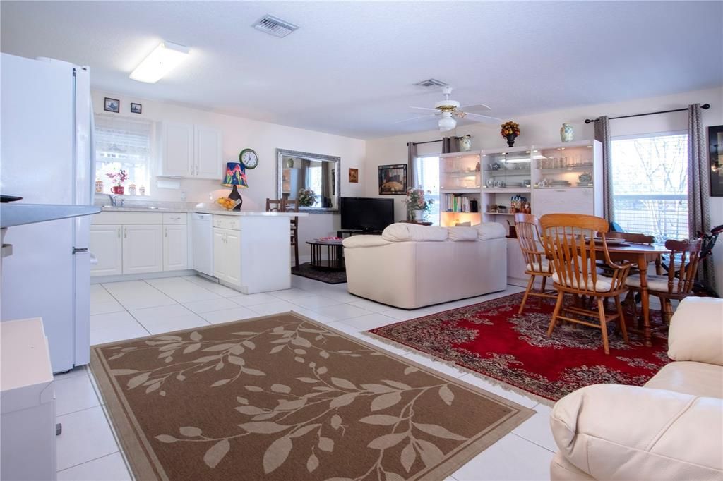 Dining room, Interior, Kitchen, Living room