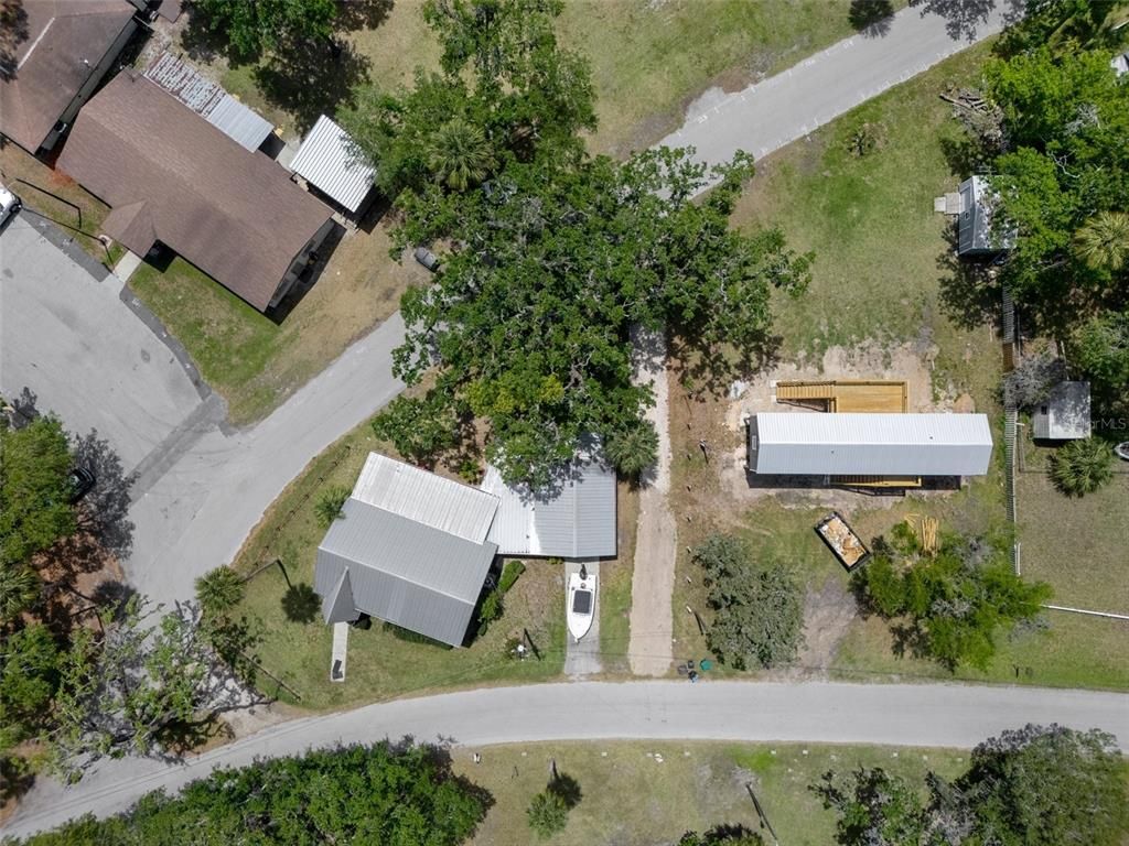 Exterior, Drone