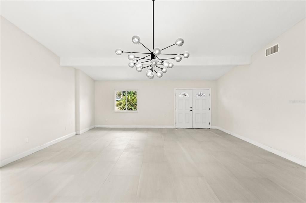 Empty room, Interior, Pendant Lights