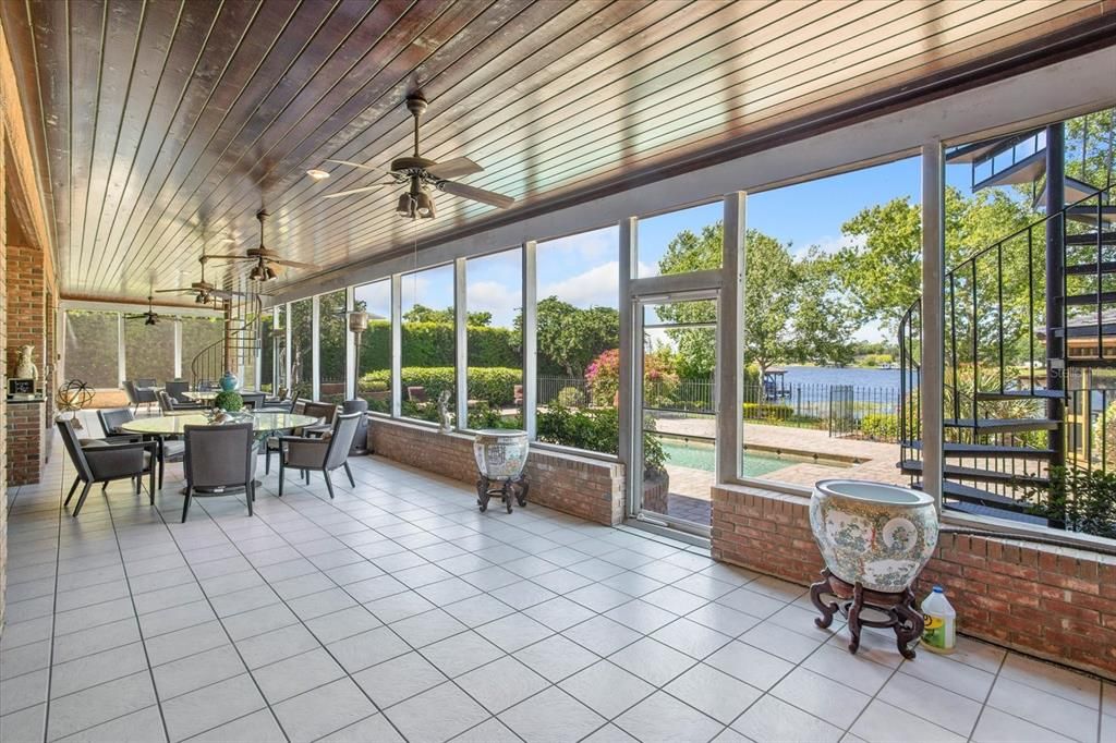 Dining room, Interior, Sun Room, Water, Wooden Ceilings