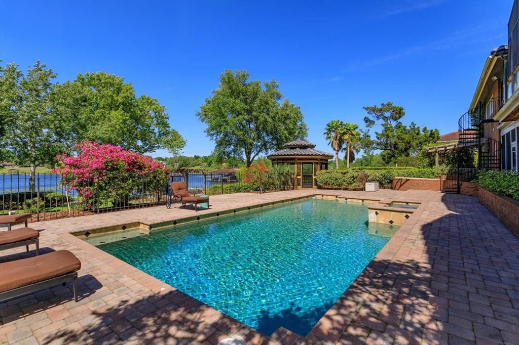 Exterior, Pool