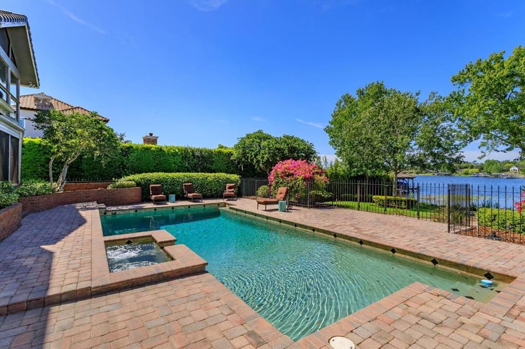 Exterior, Pool, Water