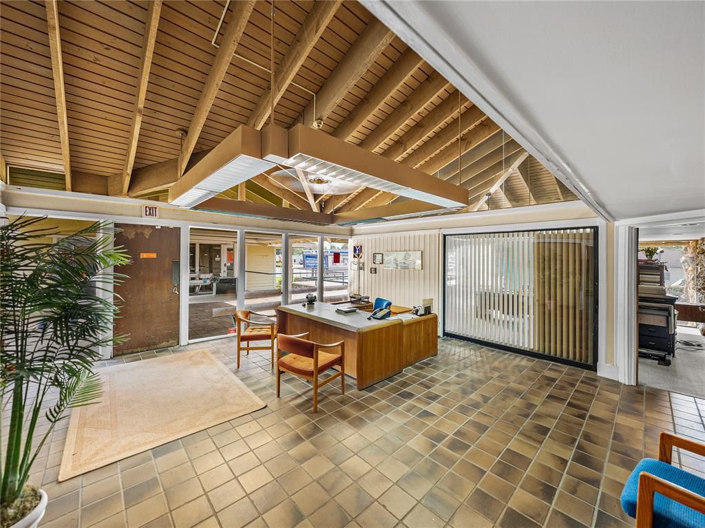 Home Office, Interior, Wooden Ceilings