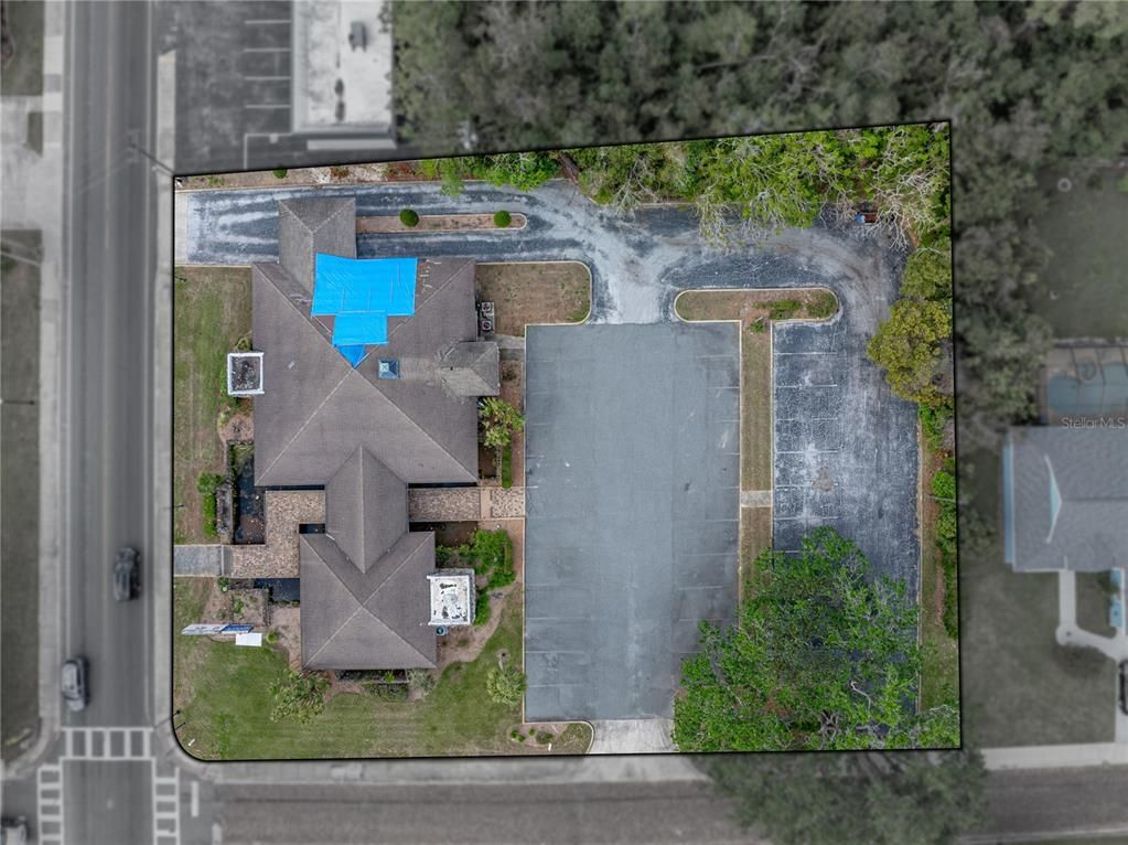 Exterior, Drone