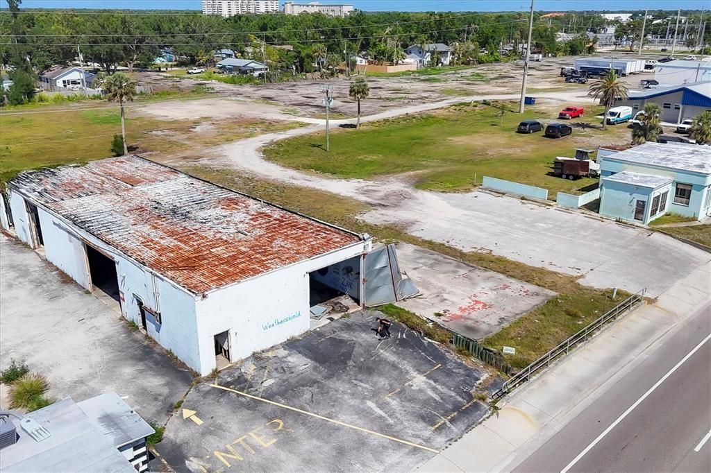 Exterior, Drone