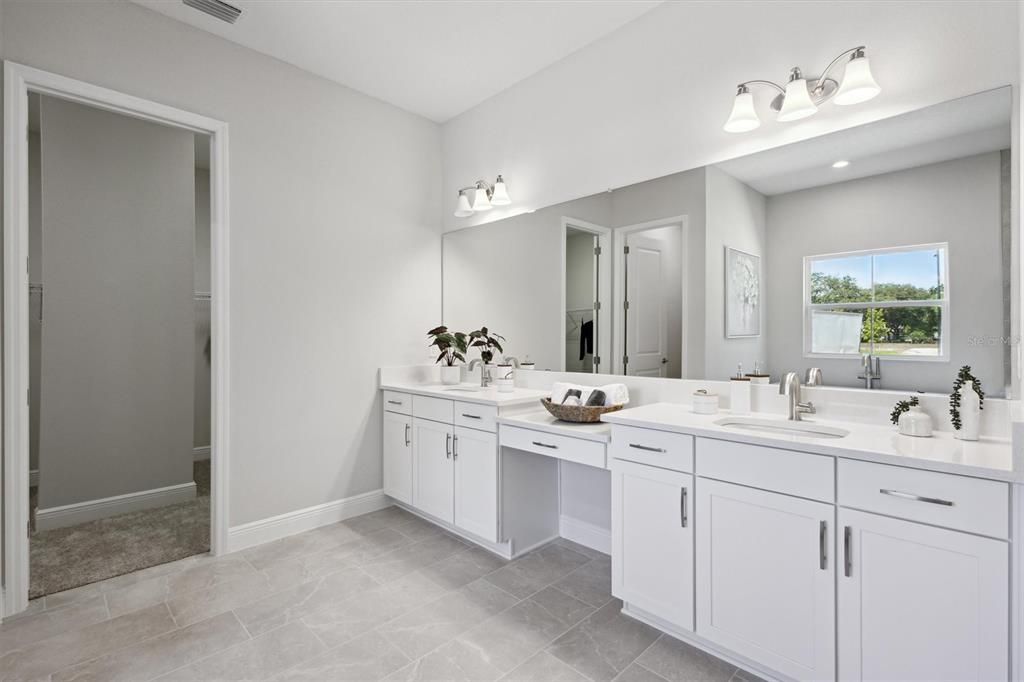Bathroom, Dual Sink Vanities, Interior