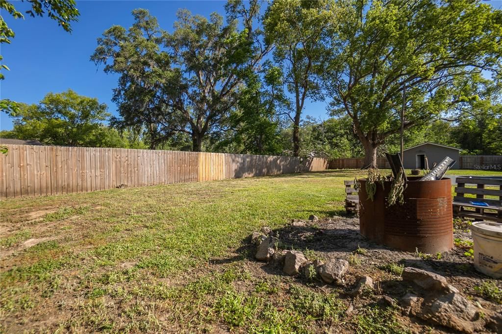 Backyard, Exterior