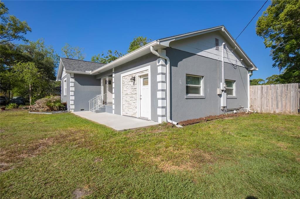 Backyard, Exterior