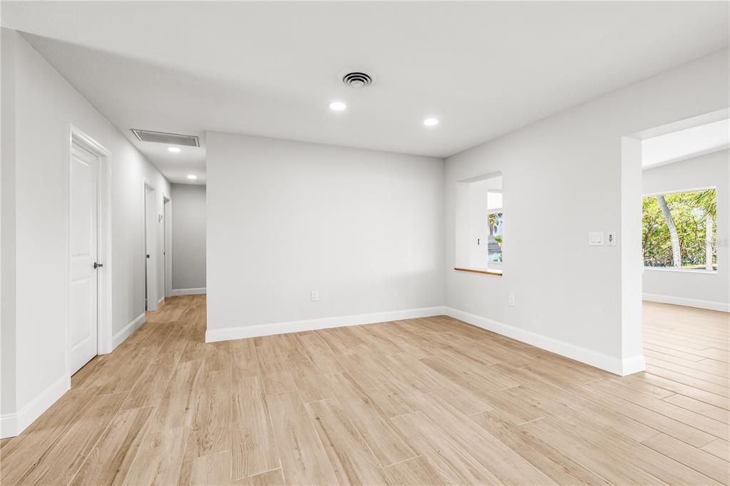 Empty room, Interior, Recessed Lighting, Wood Texture Flooring