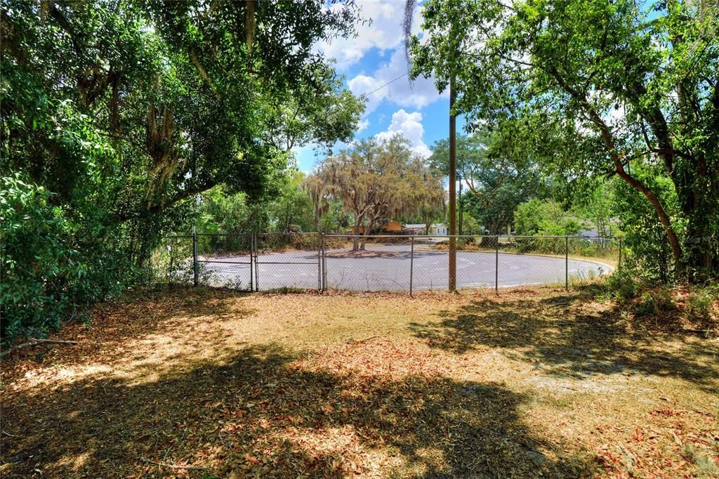 Exterior, Tennis Courts