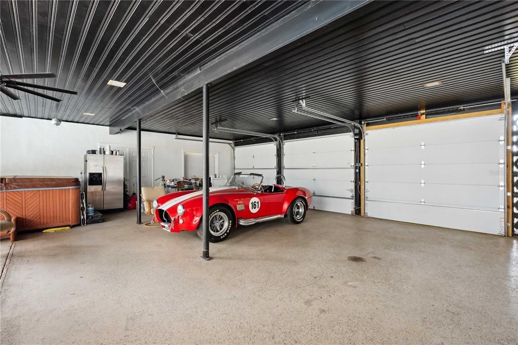 Garage, Interior