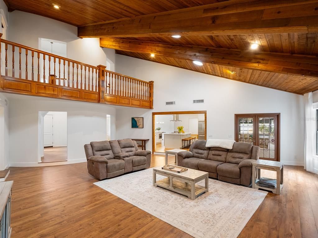 Interior, Living room, Recessed Lighting, Wooden Beams, Wooden Ceilings, Wood Texture Flooring